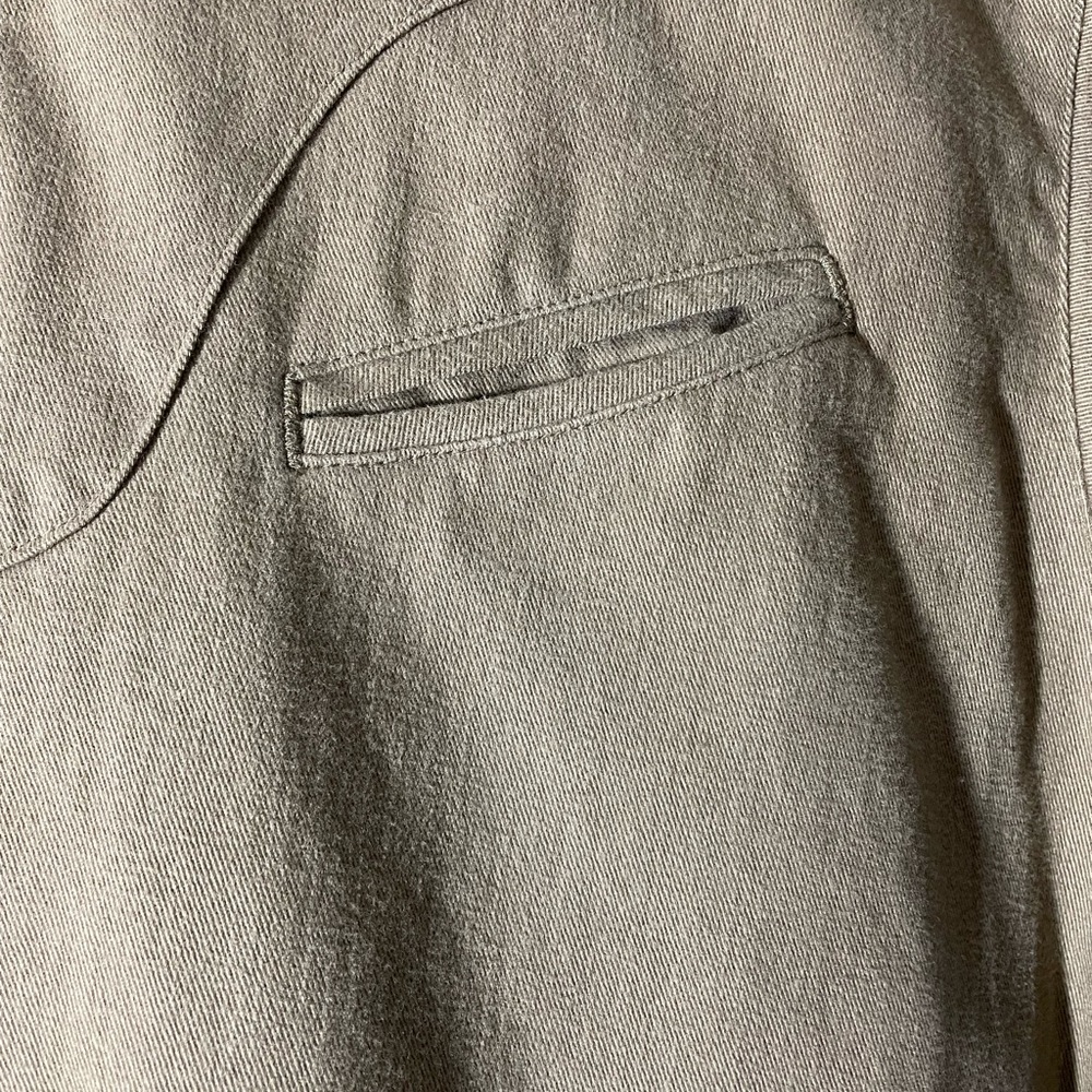 Mens button down - Picture 6 of 6